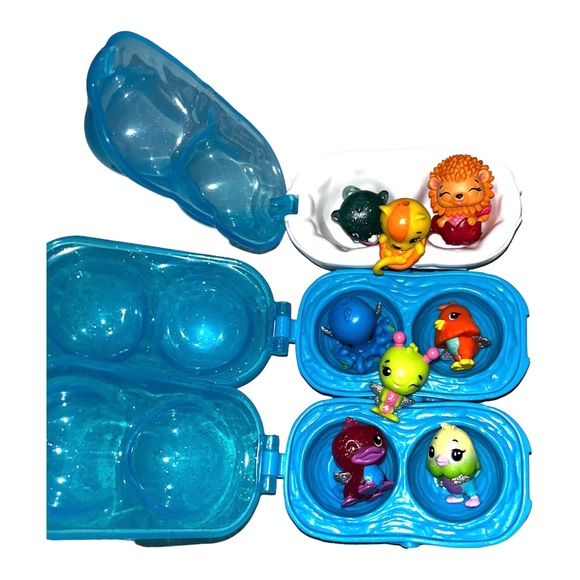 Lot of 8 Hatchimals Mini Colleggtibles Assorted Figures Mixed Toys 3 Cartons - Picture 7 of 8